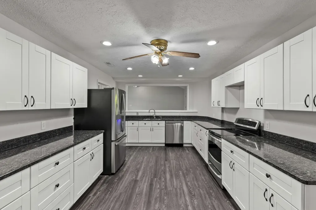 340 Brinkley Lane White House TN 37188