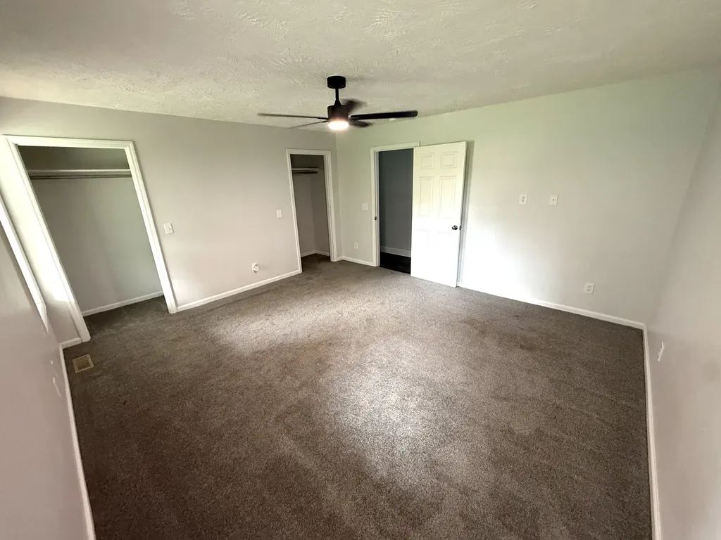 340 Brinkley Lane White House TN 37188