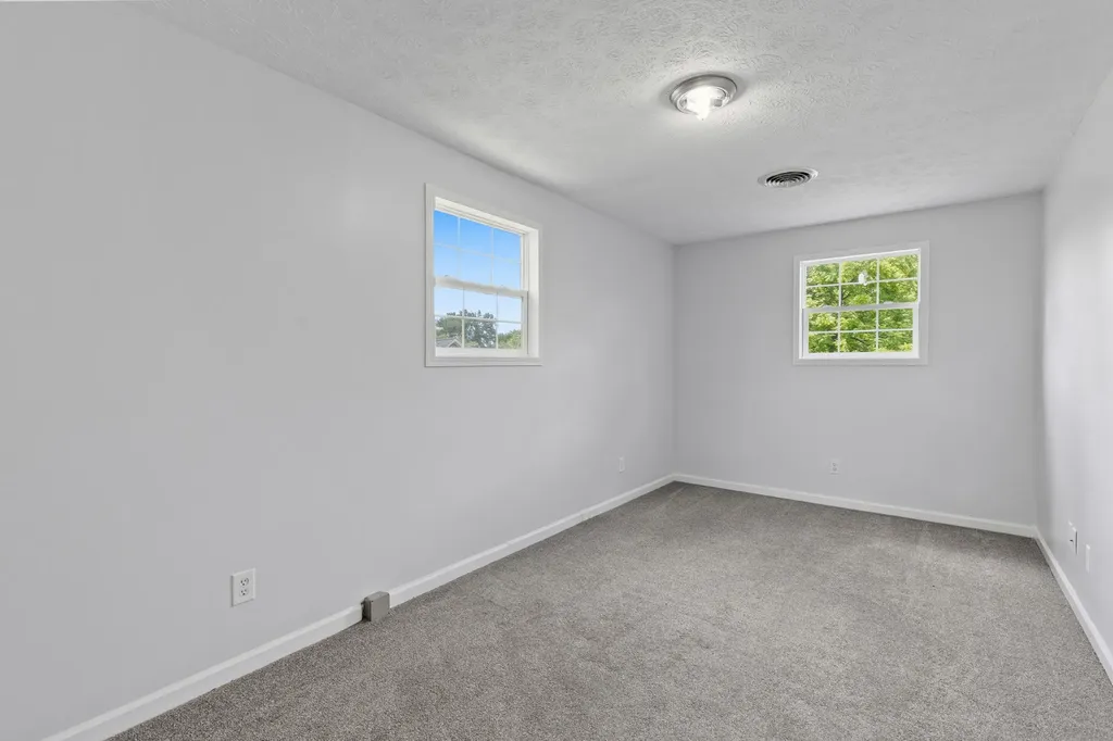 340 Brinkley Lane White House TN 37188