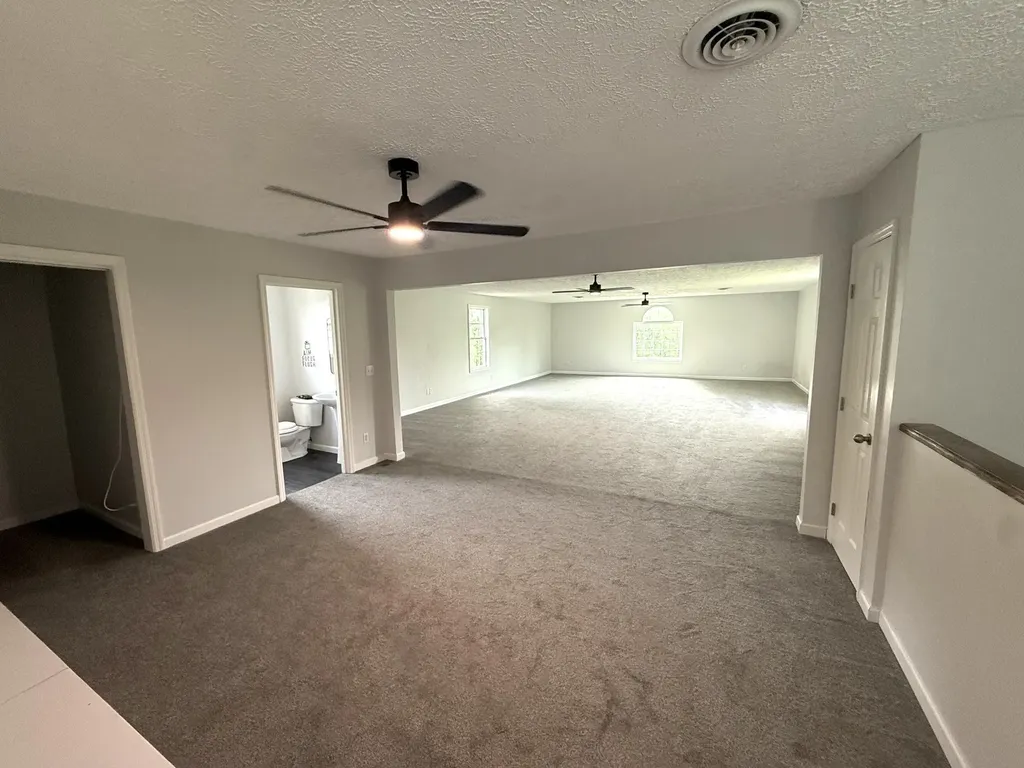 340 Brinkley Lane White House TN 37188