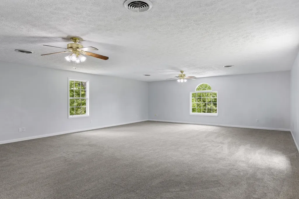 340 Brinkley Lane White House TN 37188
