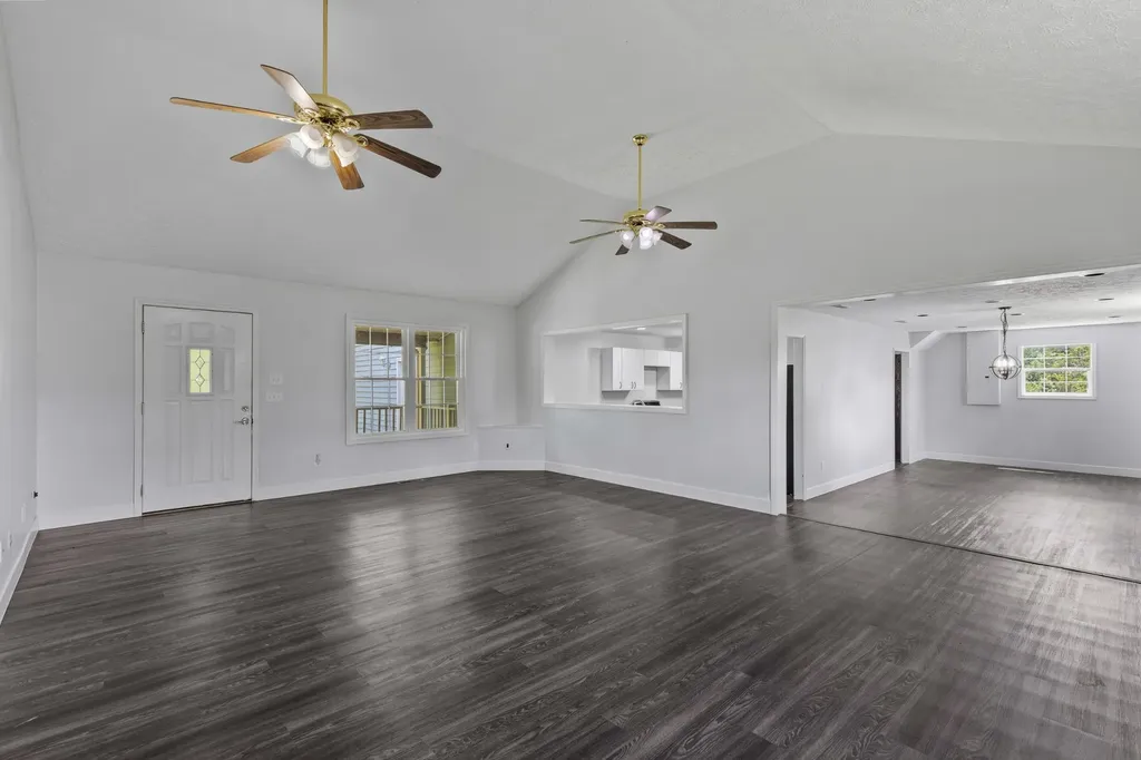 340 Brinkley Lane White House TN 37188