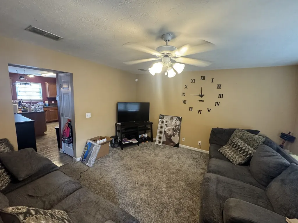 4005 Cody Drive La Vergne TN 37086