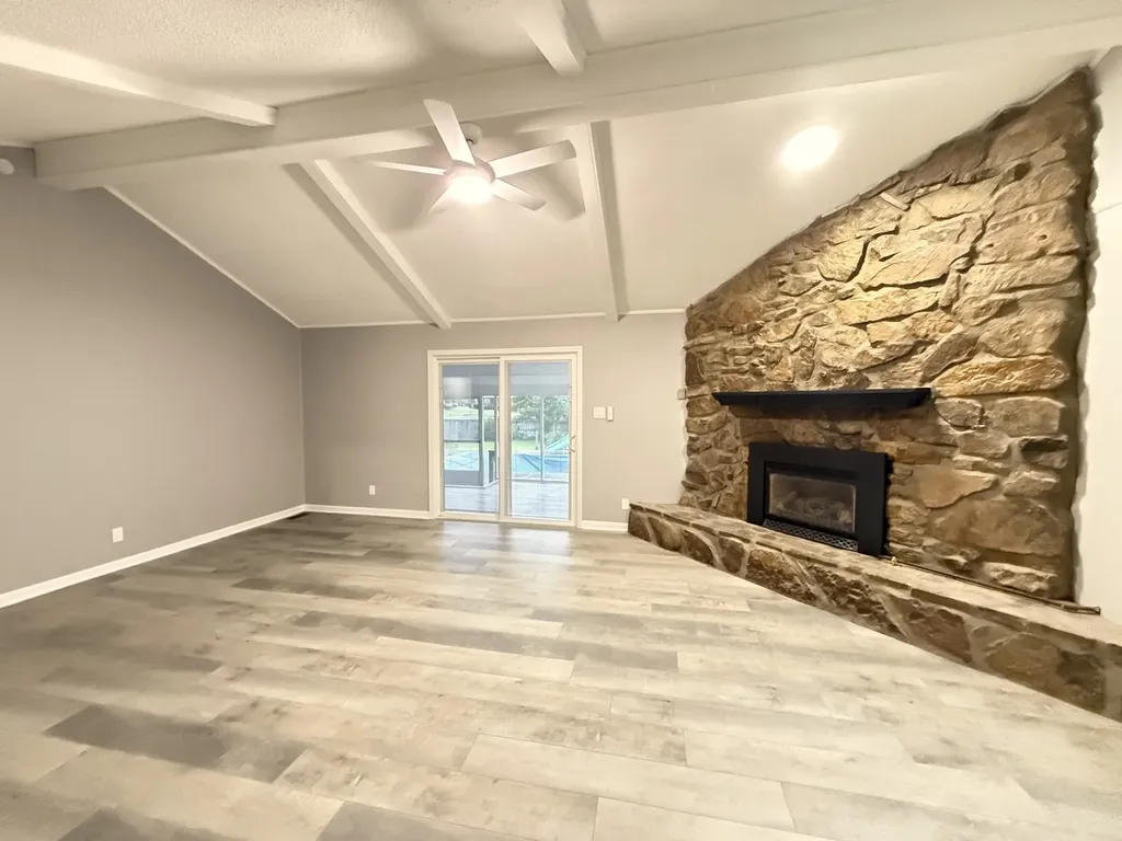 71 N Hampton Lane Jackson TN 38305