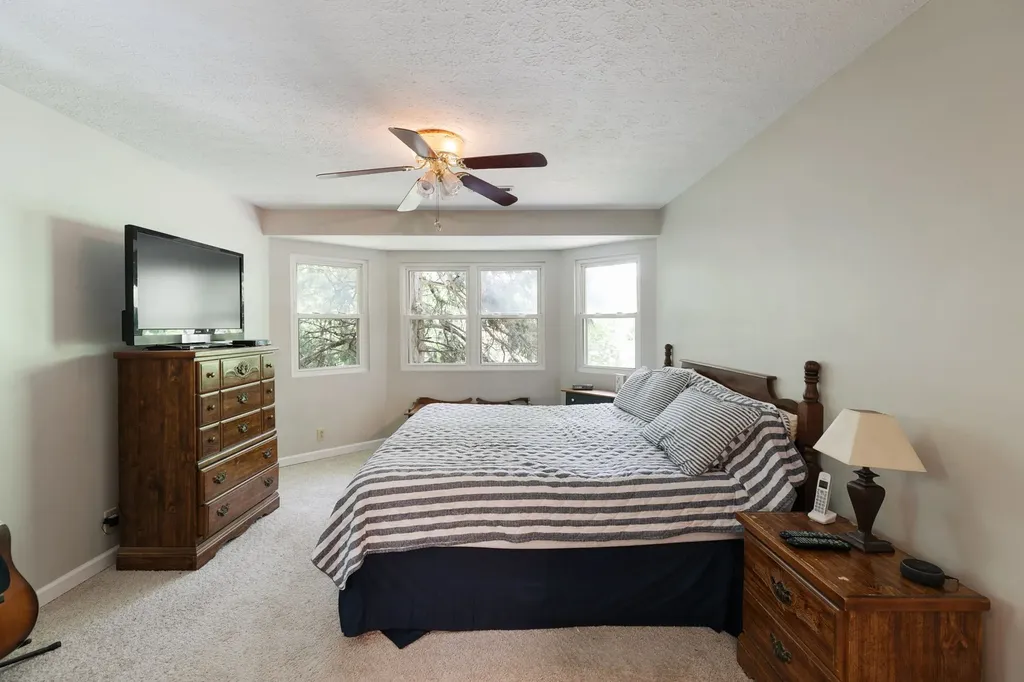 9849 Haynes Lane Bon Aqua TN 37025