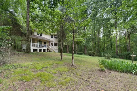 9849 Haynes Lane Bon Aqua TN 37025