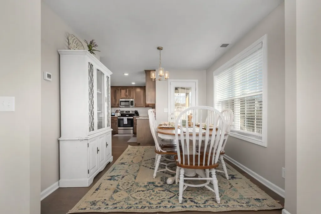 1108 Barnhill Road Clarksville TN 37043