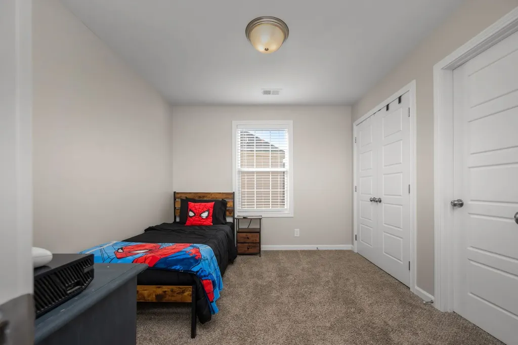 1108 Barnhill Road Clarksville TN 37043