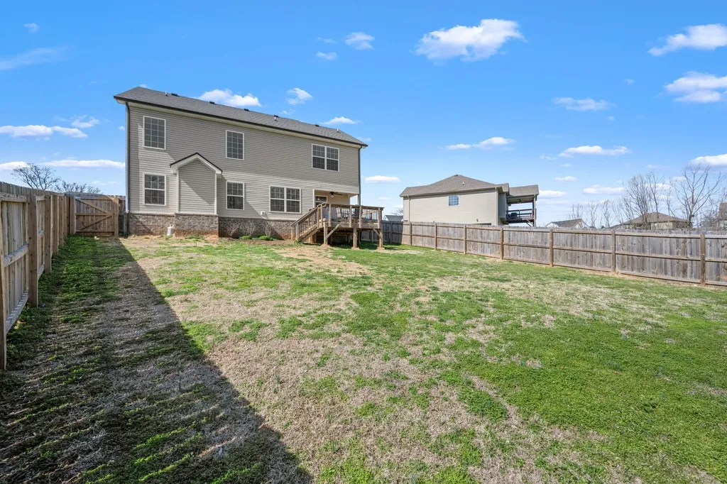 1108 Barnhill Road Clarksville TN 37043