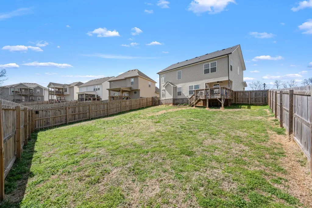 1108 Barnhill Road Clarksville TN 37043