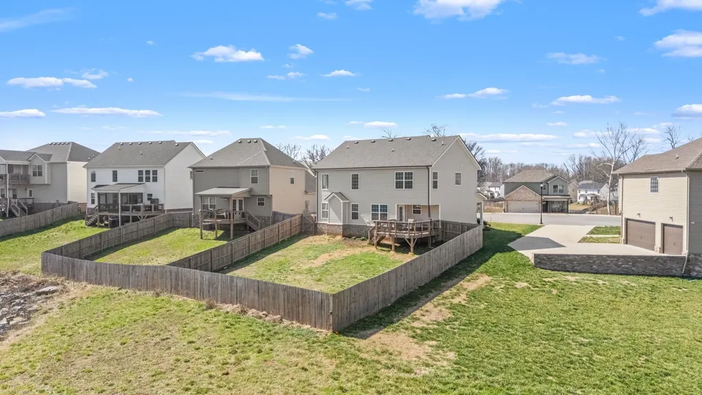 1108 Barnhill Road Clarksville TN 37043