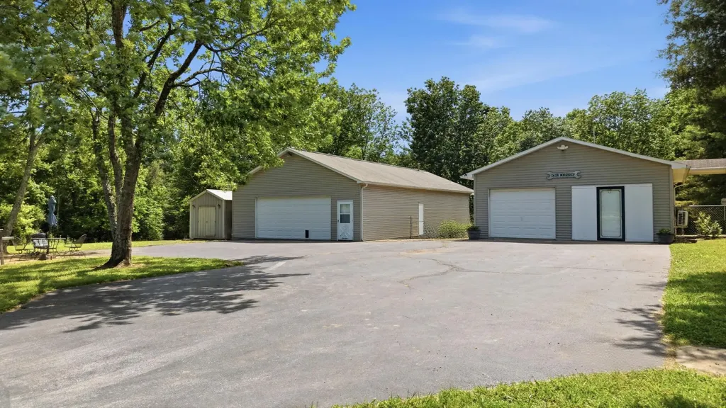 464 Brown Road Crossville TN 38555