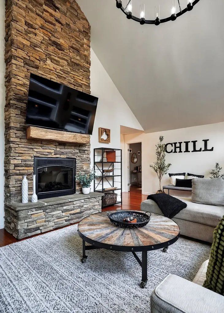 2499 Shoreside Drive Smithville TN 37166