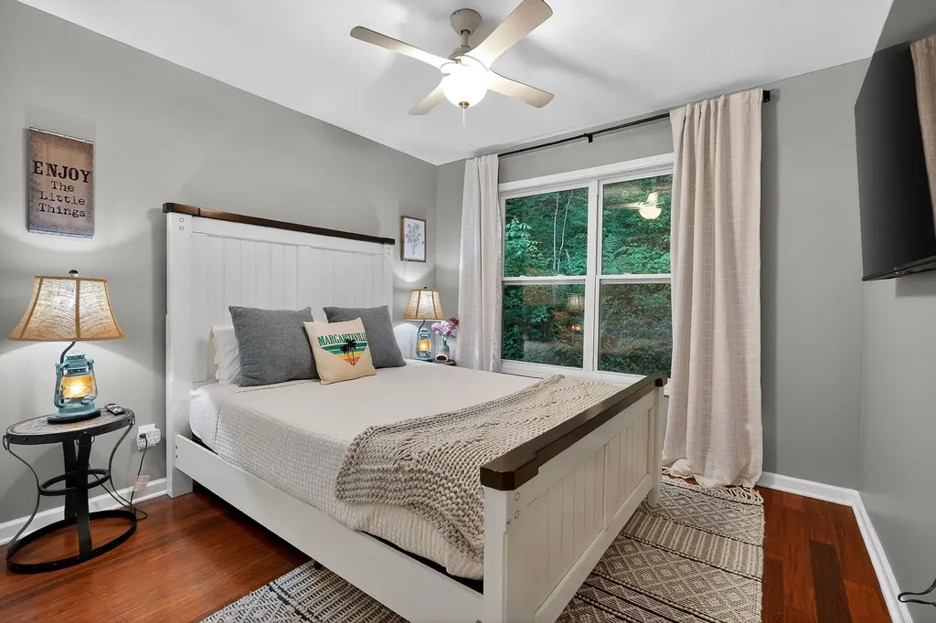 2499 Shoreside Drive Smithville TN 37166