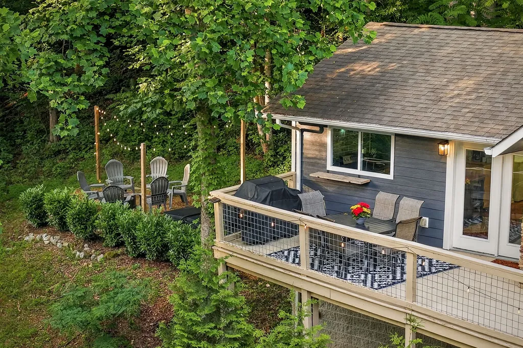 2499 Shoreside Drive Smithville TN 37166