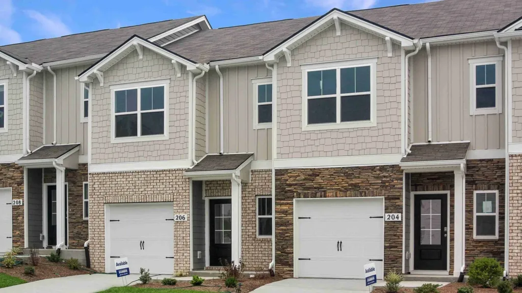 2252 Harlequin Point Lebanon TN 37090