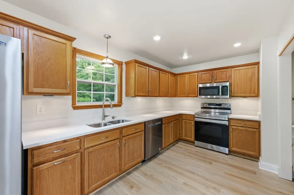 7500 Cherokee Hills Road Fairview TN 37062