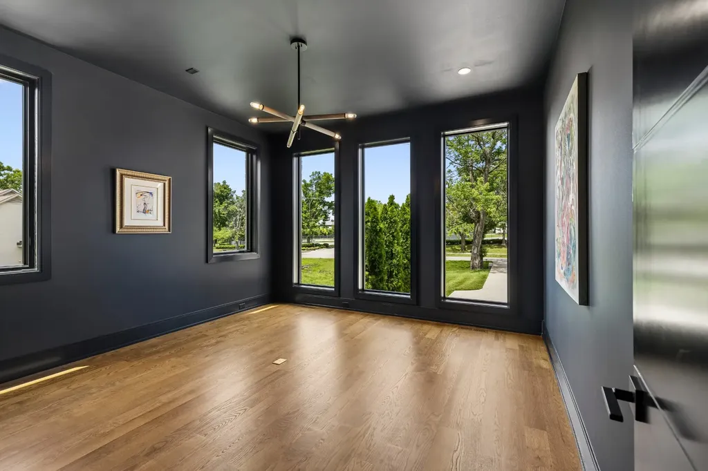 3706 Benham Avenue Nashville TN 37215