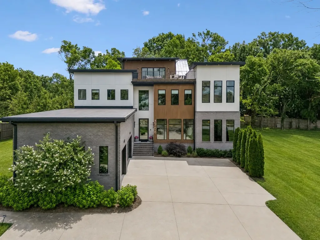 3706 Benham Avenue Nashville TN 37215