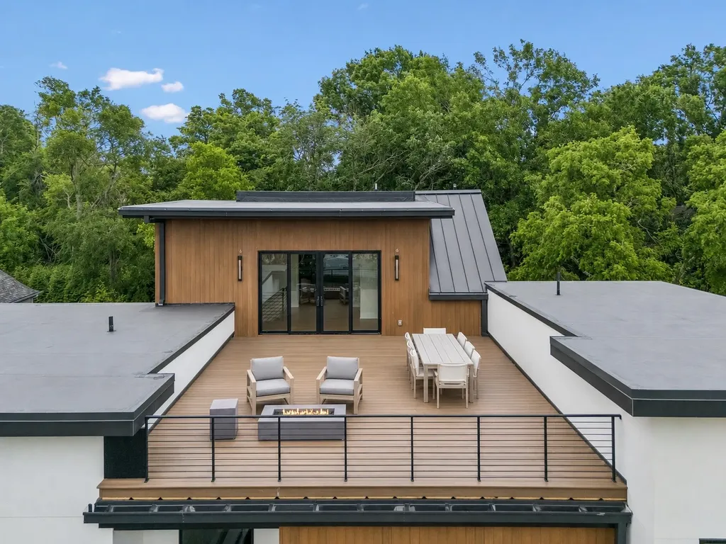 3706 Benham Avenue Nashville TN 37215