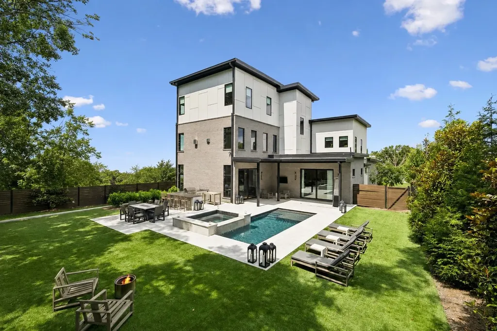 3706 Benham Avenue Nashville TN 37215