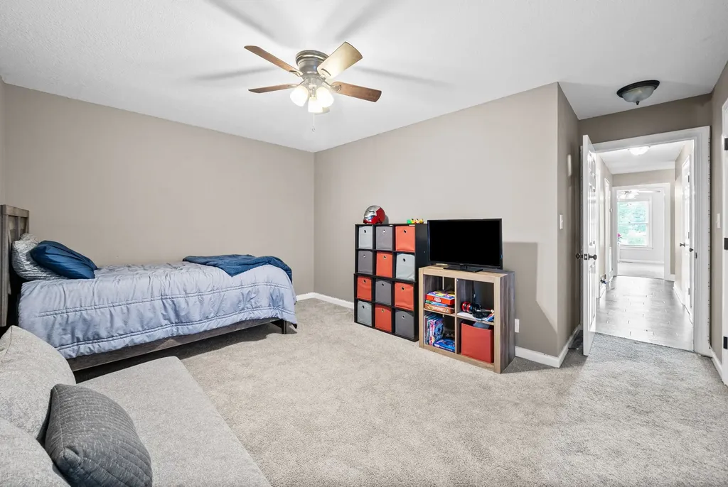 455 Stonemeadow Road Clarksville TN 37043