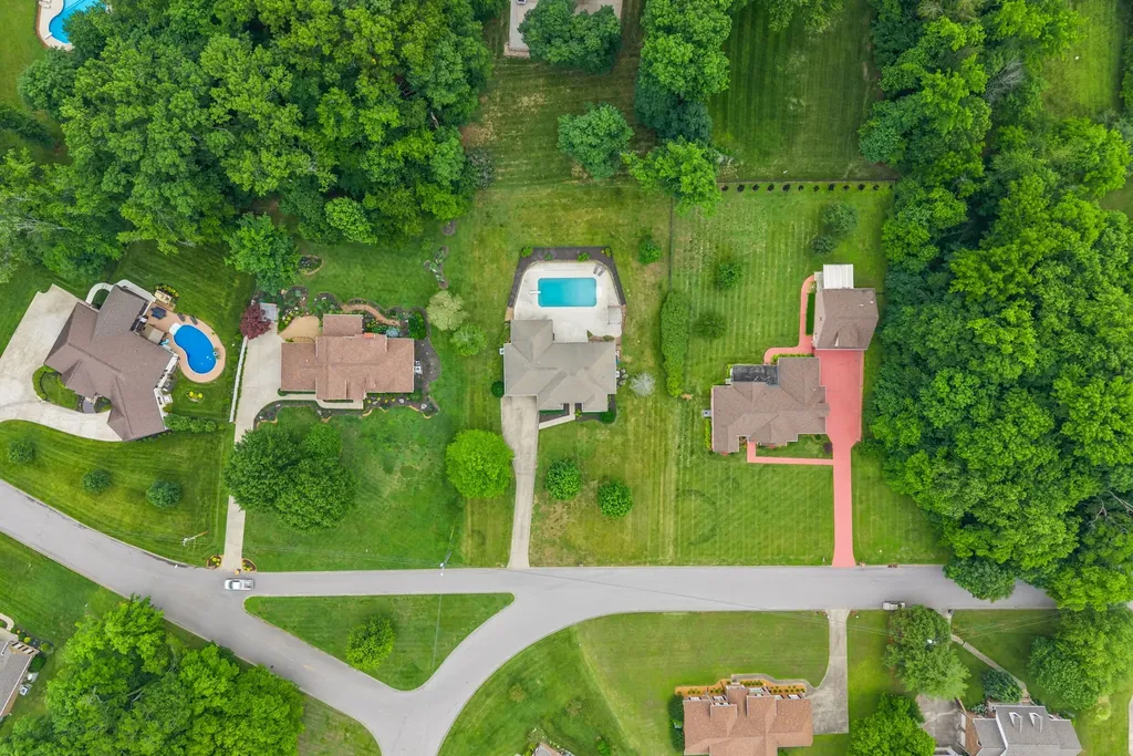 455 Stonemeadow Road Clarksville TN 37043