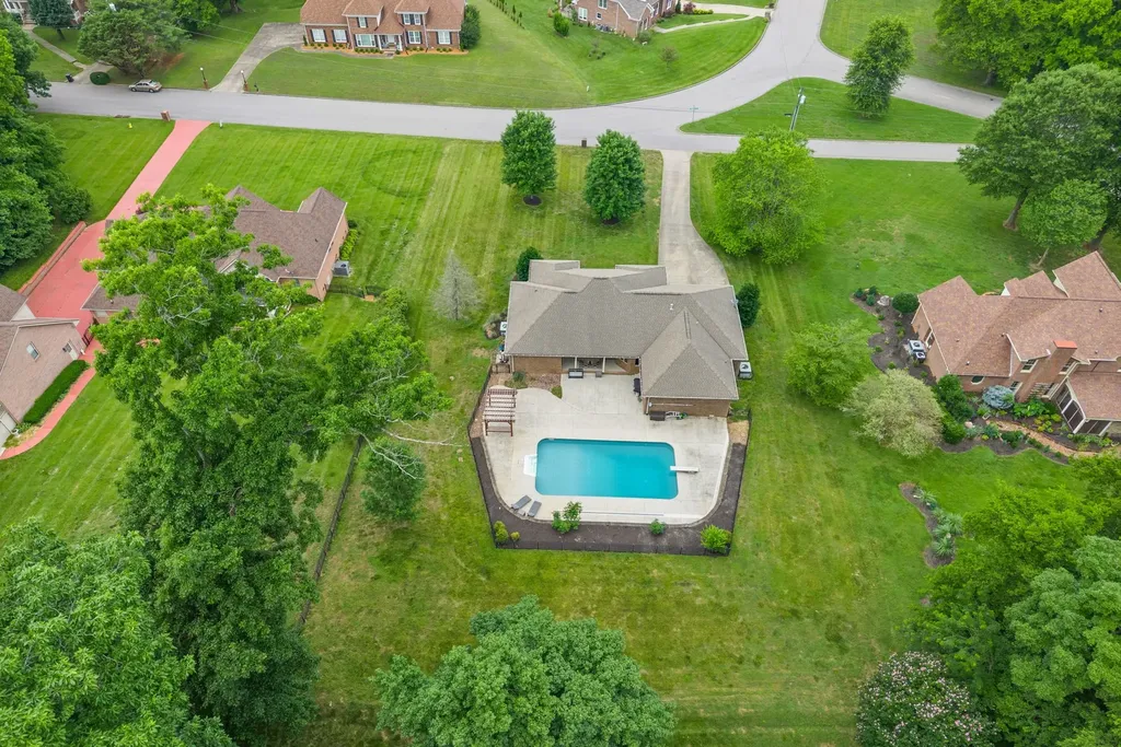 455 Stonemeadow Road Clarksville TN 37043