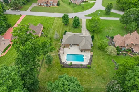 455 Stonemeadow Road Clarksville TN 37043