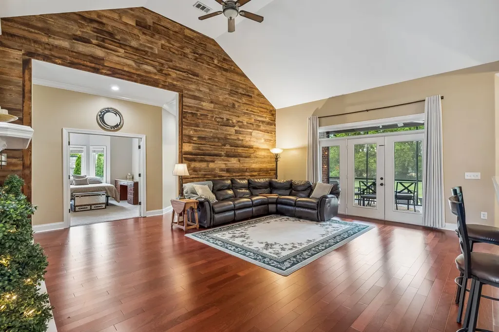 616 Ridgecrest Lane Lebanon TN 37087