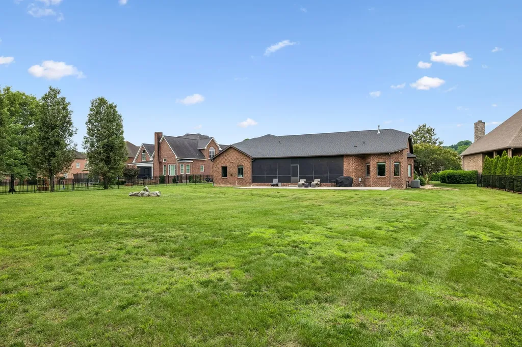 616 Ridgecrest Lane Lebanon TN 37087