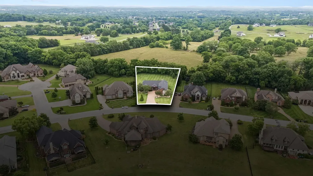 616 Ridgecrest Lane Lebanon TN 37087