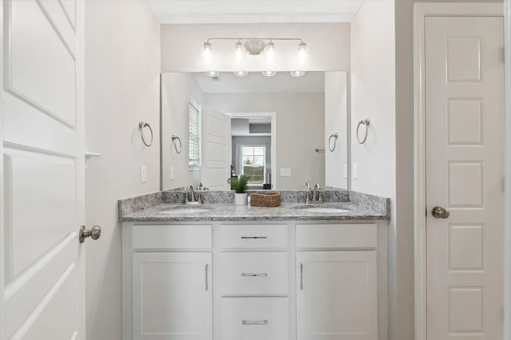 4339 Calusa Drive Murfreesboro TN 37127