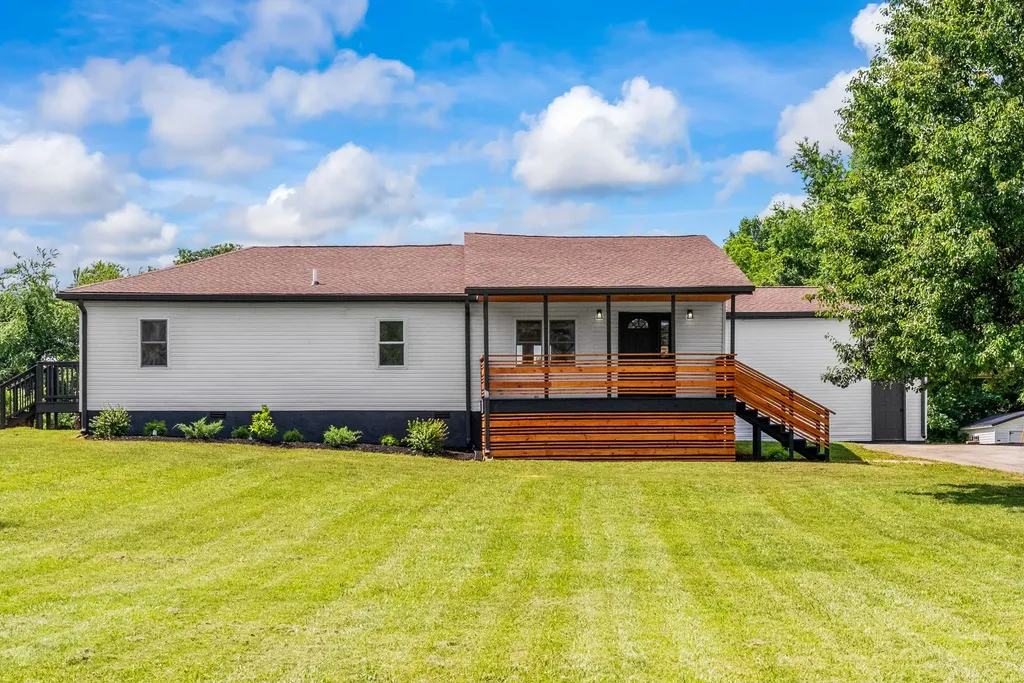4919 Pulliam Hardaway Road Springfield TN 37172