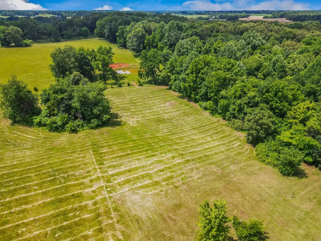 4919 Pulliam Hardaway Road Springfield TN 37172