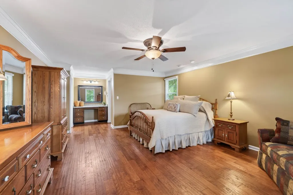 2158 Watertown Place Clarksville TN 37043