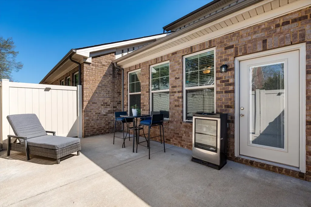 2109 Halfmoon Way Murfreesboro TN 37130