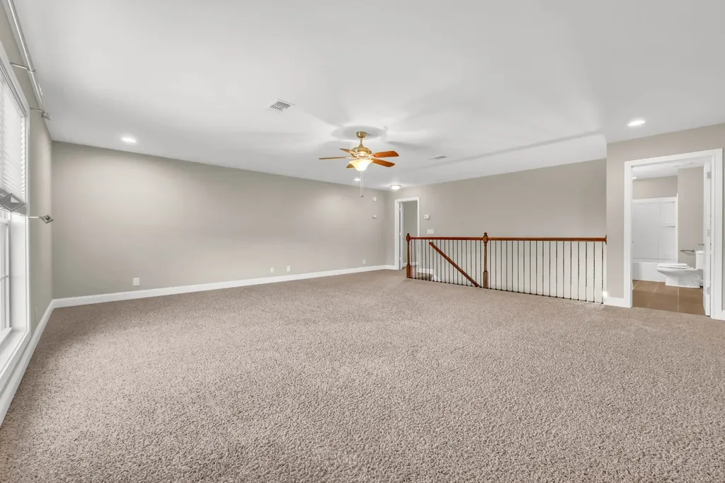 126 Parkland Circle Clarksville TN 37043
