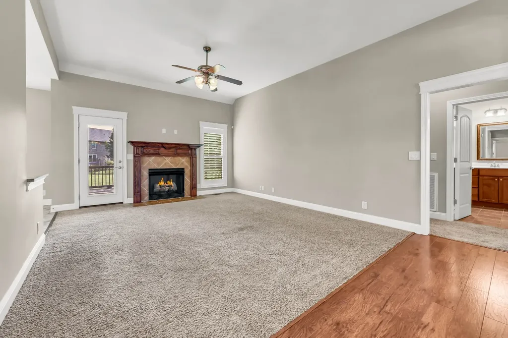 126 Parkland Circle Clarksville TN 37043
