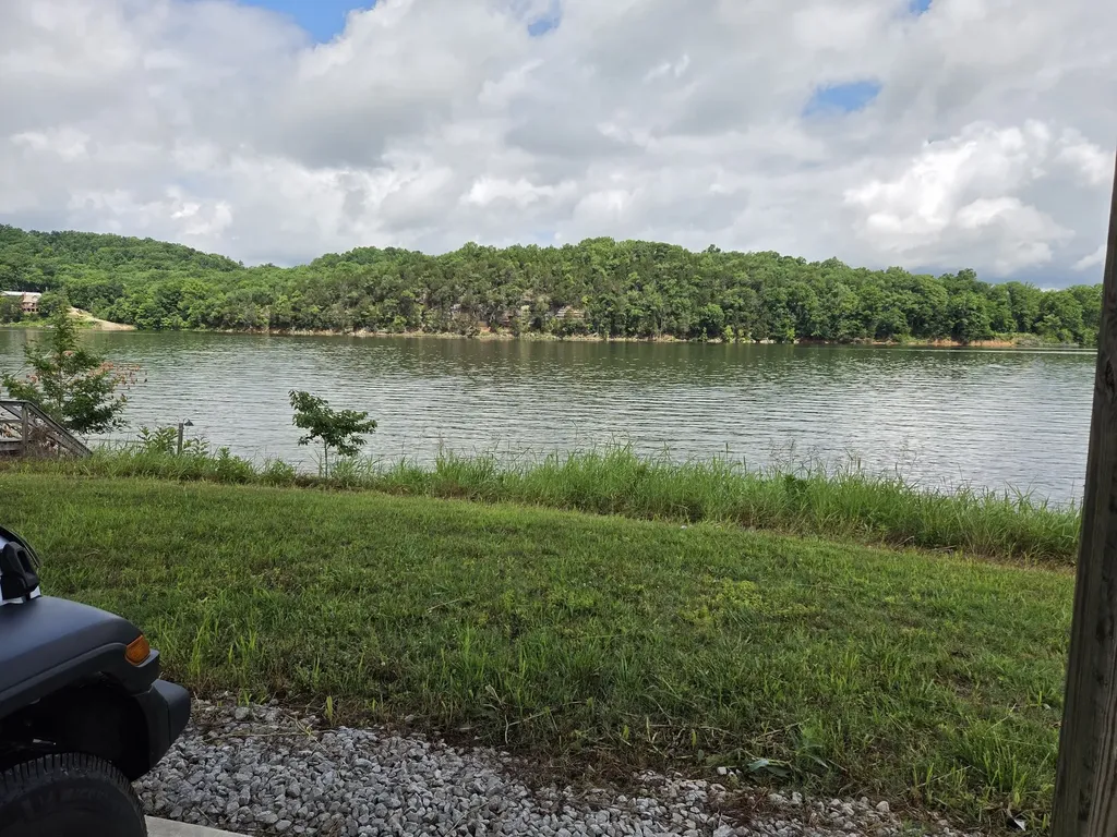 823 River Front Drive Clifton TN 38425