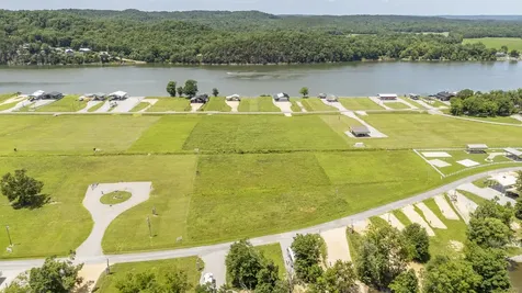 823 River Front Drive Clifton TN 38425
