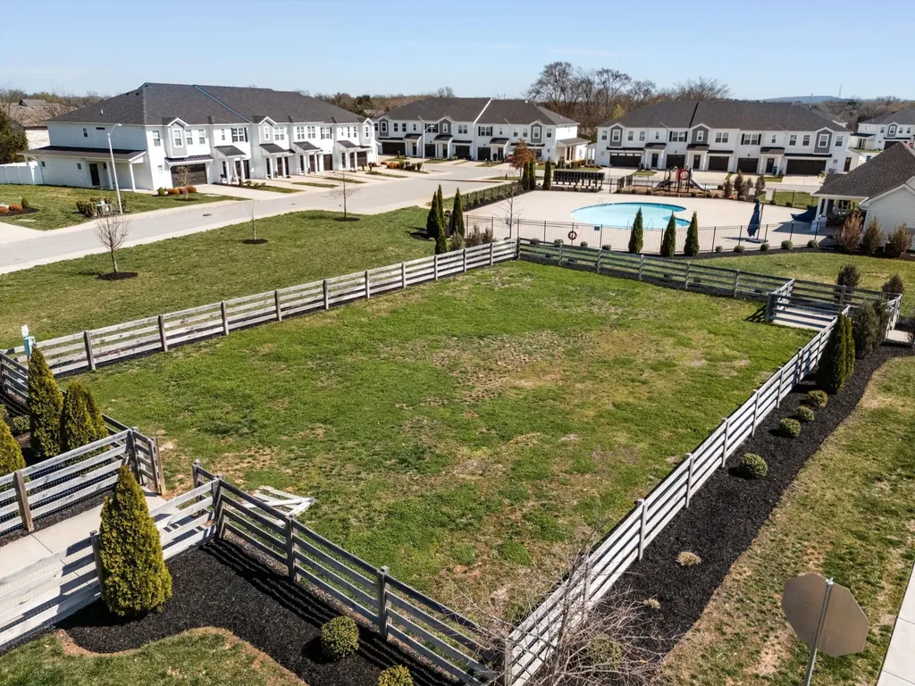 4329 Calusa Drive Murfreesboro TN 37127