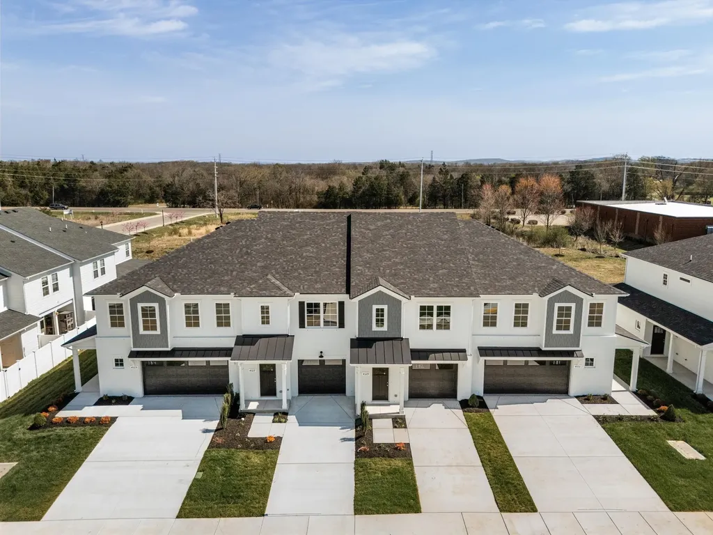 4337 Calusa Drive Murfreesboro TN 37127