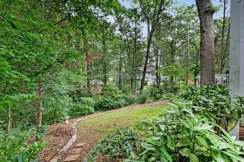 121 N Palisades Drive Signal Mountain TN 37377