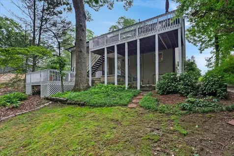 121 N Palisades Drive Signal Mountain TN 37377