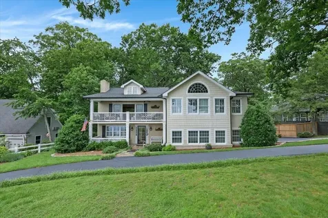 121 N Palisades Drive Signal Mountain TN 37377