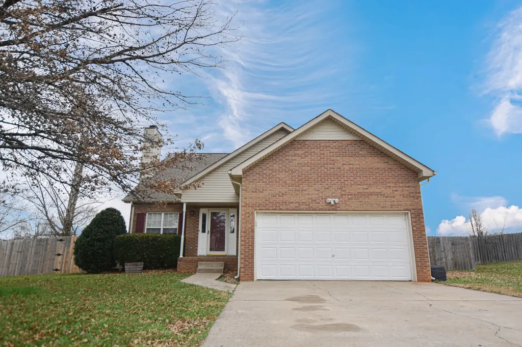 1759 Butternut Drive Clarksville TN 37042