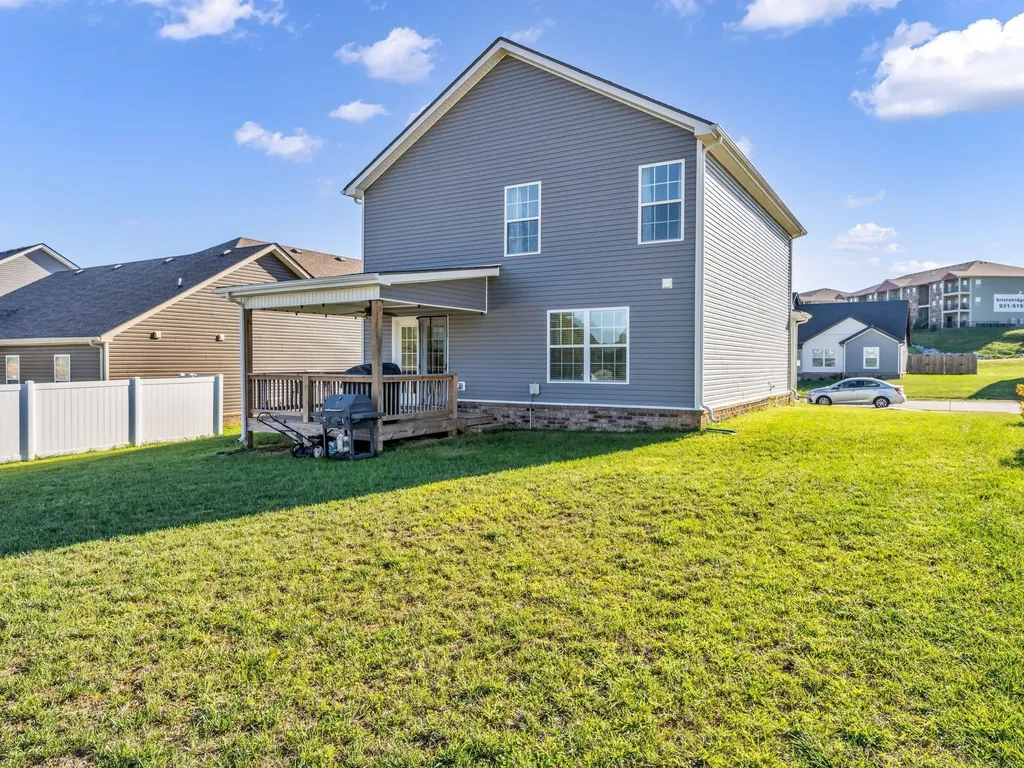 835 Karmaflux Way Clarksville TN 37043
