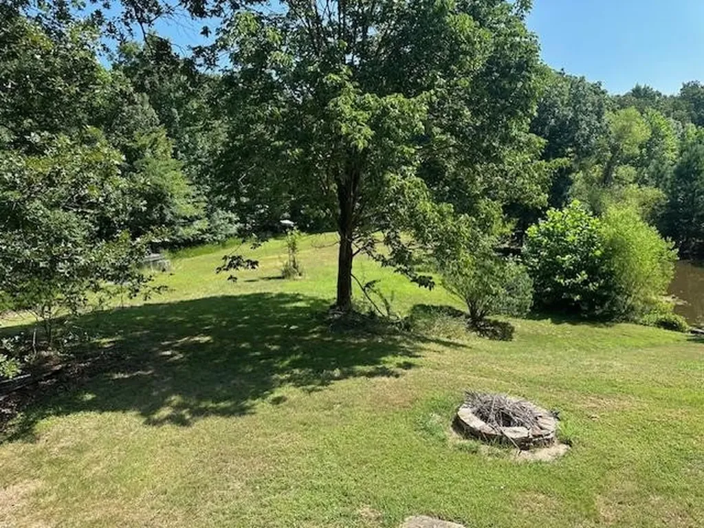 334 Wismer Road Camden TN 38320