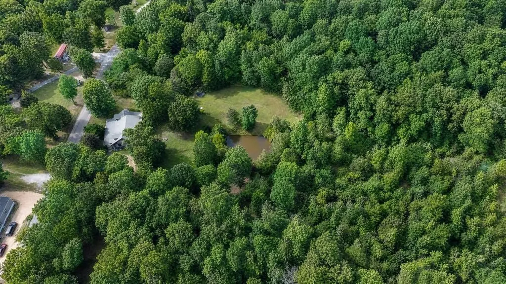 334 Wismer Road Camden TN 38320